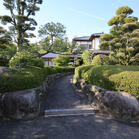 9327-福岡県朝倉市柿原-個人邸-三面回廊の家-日本庭園-1130-753